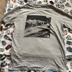 Men’s North Face Short Sleeve Shirt